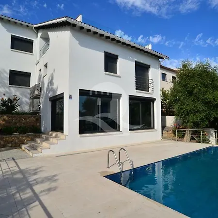 La Vista Villa